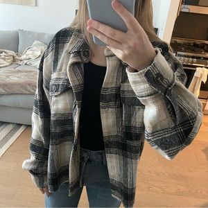 Vici Plaid Shacket